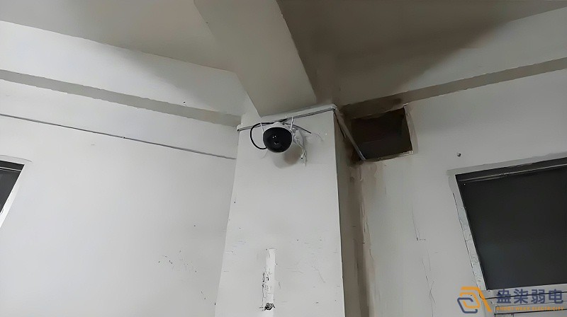 如何提高攝像頭的防塵效果？